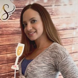 Meet your Posher, Jessenia